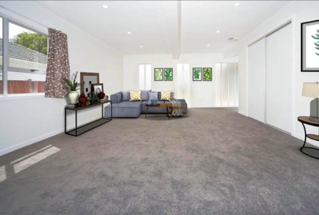 lounge extension
